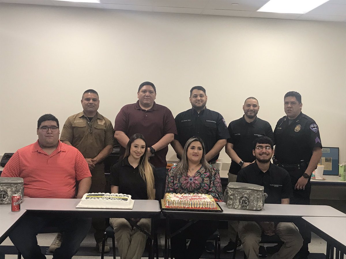 valorrgv's tweet photo. Telecommunications Week: Appreciation luncheon for our San Juan dispatchers for the great work they do. They answer 20,000 calls for service each year from our community. I am very proud of them and all the great work they do to protect our citizens and our officers. https://t.co/DSBHPErBJ6