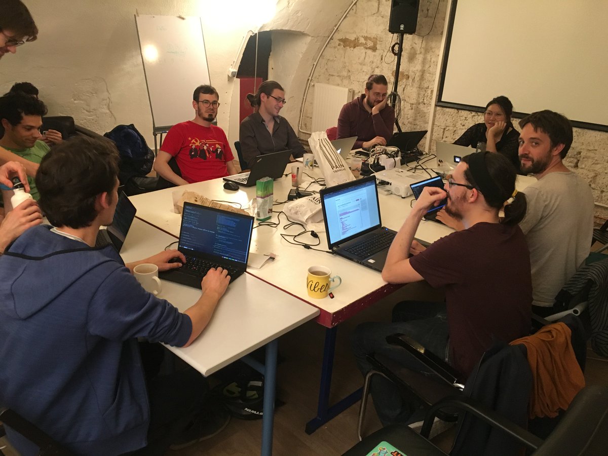 mcgodwinpaccard's tweet photo. C’était super de voir @Codeurs_Liberte et de passer un moment avec elles et eux ppur faire un brin d’UX pendant leur #SemaineDeLaContribution ! Ils ont contribué à #Framadate #pytition et @JoinMobilizon avec @tcitWorld #logicielsLibres #mobilizon https://t.co/quITfcf2ll
