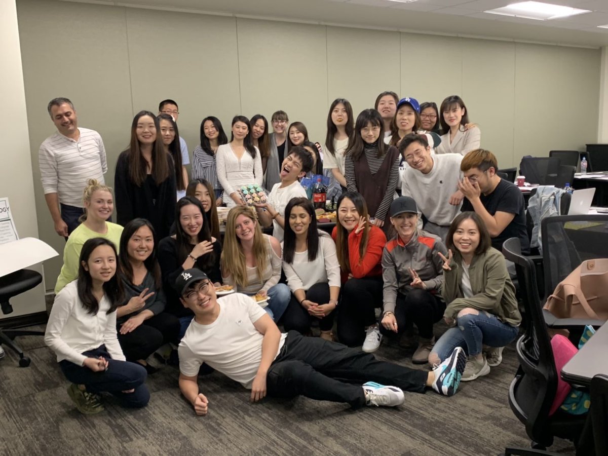 YiyuanZhang2's tweet photo. This is the best cohort ever! I love Pepperdine GSEP because of that many opportunities it has offered us, and the instructional and emotional support it has given to us! #pepperdineTESOL @PeppGSEP https://t.co/MPZom07wTv