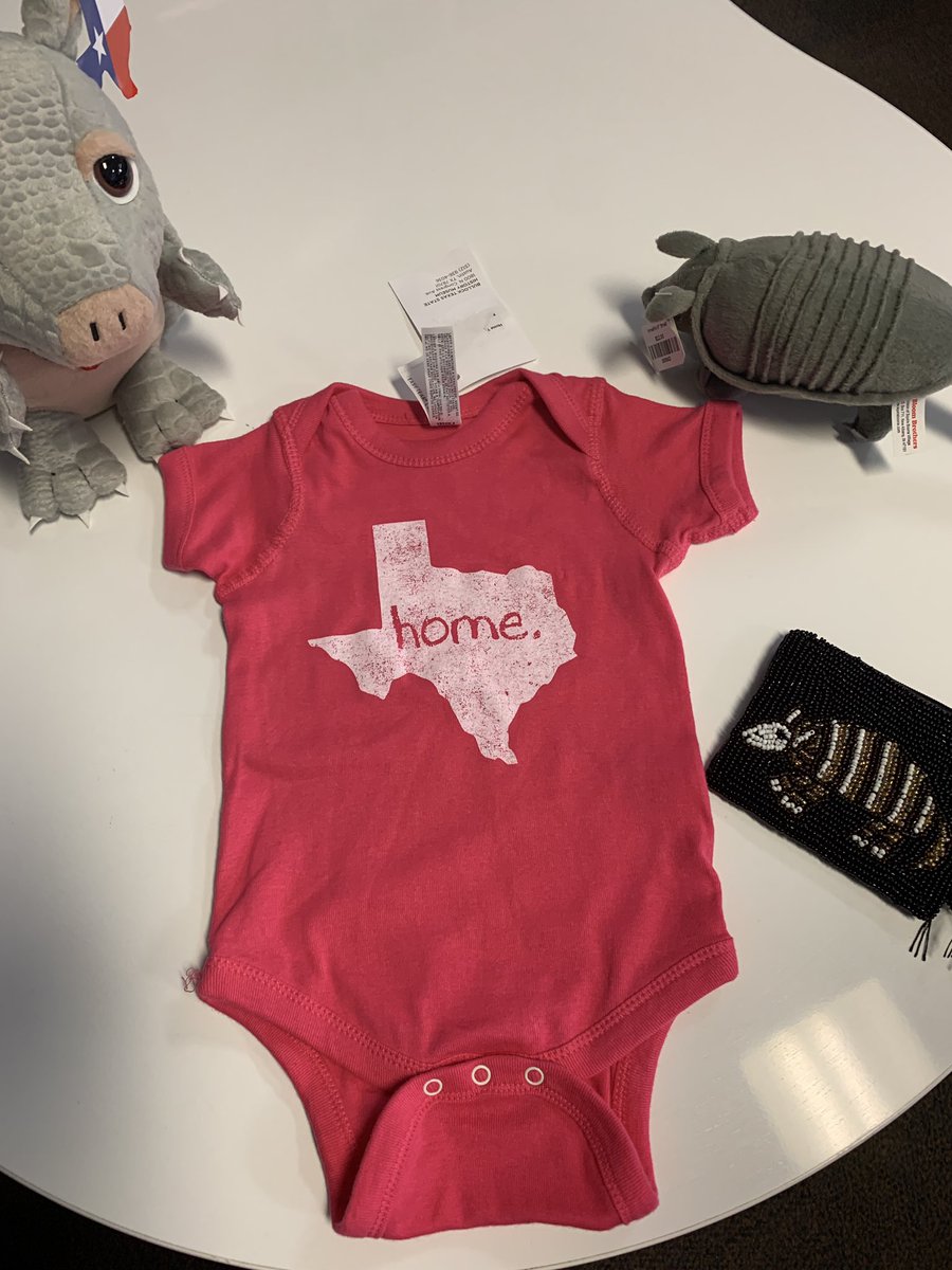 MrsHDotson's tweet photo. I have the best team and kiddos ever!!!! We didn’t make the Austin field trip, but we sure didn’t feel left out! Thanks @jbraafladt @HThoudek @Wood4D @rscharfetter #MKBmavs #MKBgoestoaustin19 #39weeks🤰🏽#miniMav👶🏽 https://t.co/z3VLPZNmo2