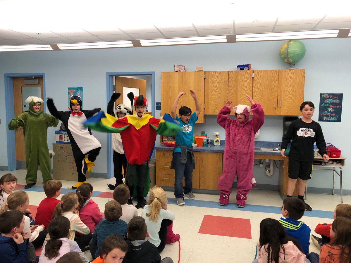 Thanks Woodman Park school!!!! We hope Samantha Skunk taught you never to start smoking!!! ⁦<a href="/DoverY2Y/">Dover Youth to Youth</a>⁩