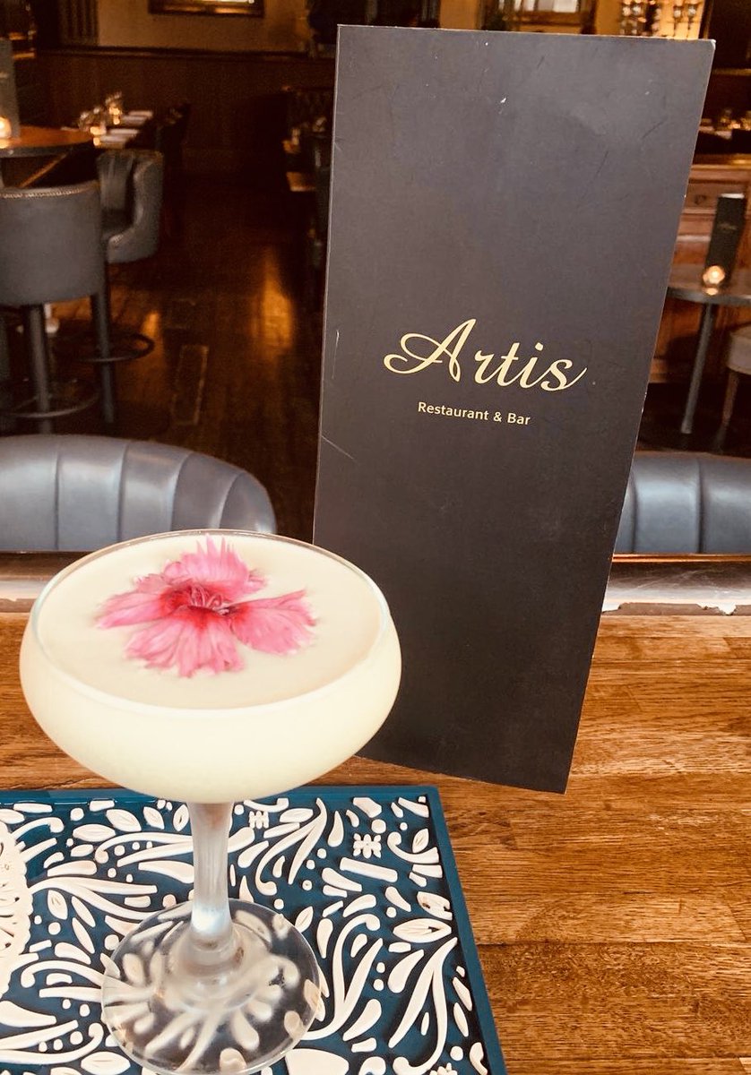 Pina colada anyone?  #cocktails #happyhour #tooprettytodrink #artisblackheath #bar #drinks #goodvibes #blackheath #se3 #london 🍸