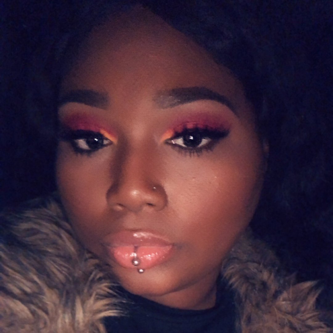 MrsCocoChanel's tweet photo. Spring look... #Friendchella! https://t.co/znfTciGnBT