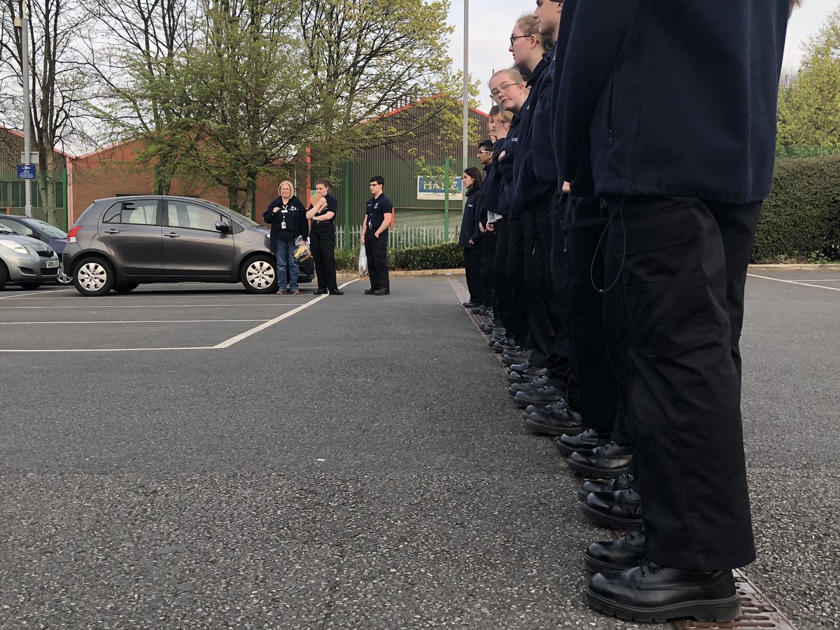BuryCadets's tweet photo. Line Searching https://t.co/2SvmMQvThn