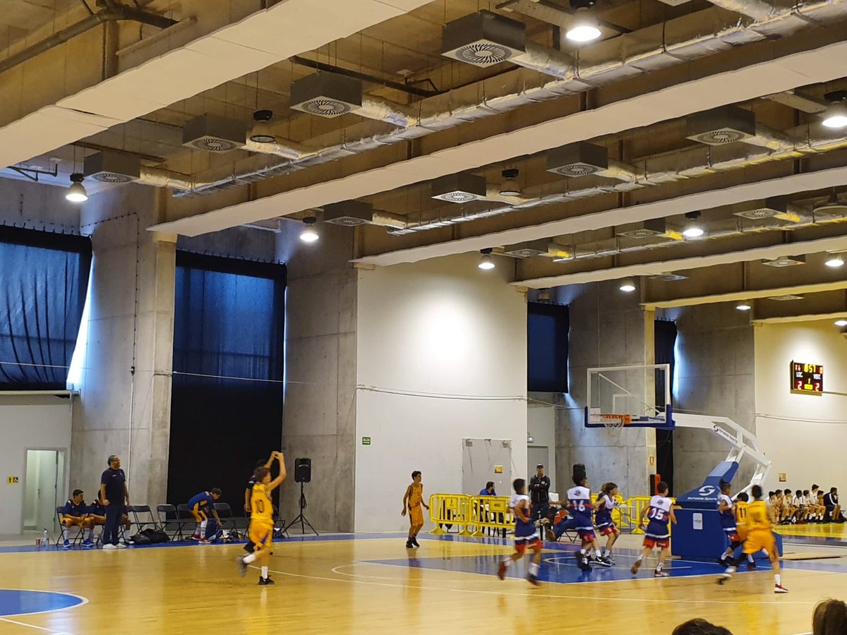 ACBKidsCup's tweet photo. 🏀SEMI FINAL🏀 U12 MASCULINO en “SALA CLUB” del @GCArenaOficial. 
#CBGranCanaria Vs #FrenchyPhenoms En directo aquí: https://t.co/2cMErWsaPQ 🔈🔈 #Acbkidscup #IslaEuropeaDelDeporte @ACBCOM @GranCanariaCab https://t.co/nQmgcjkeId