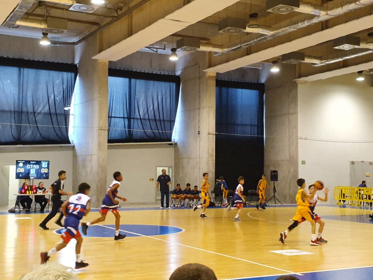 ACBKidsCup's tweet photo. 🏀SEMI FINAL🏀 U12 MASCULINO en “SALA CLUB” del @GCArenaOficial. 
#CBGranCanaria Vs #FrenchyPhenoms En directo aquí: https://t.co/2cMErWsaPQ 🔈🔈 #Acbkidscup #IslaEuropeaDelDeporte @ACBCOM @GranCanariaCab https://t.co/nQmgcjkeId