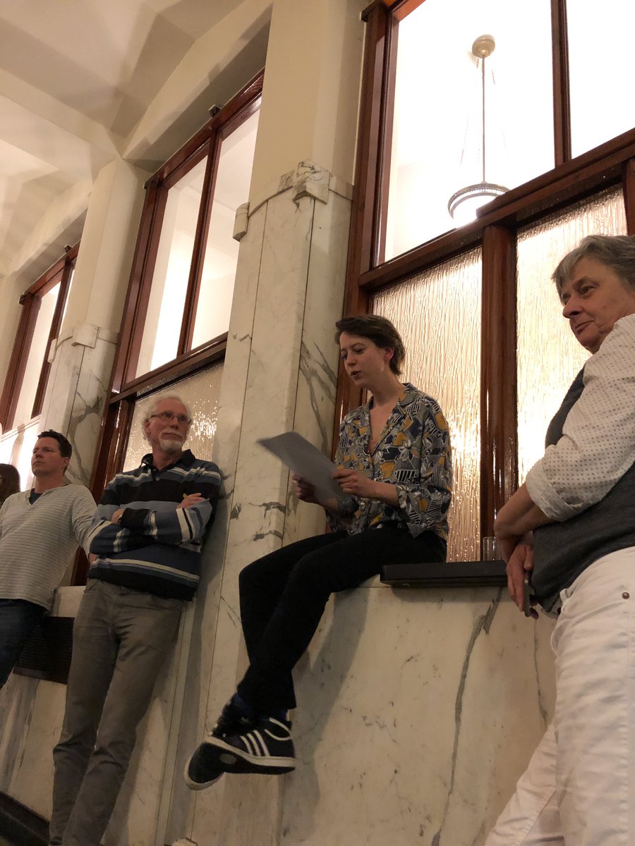 DeRevisor's tweet photo. De (jarige) Roos van Rijswijk verplaatste zich in de dwaler. #DeNavigator https://t.co/t73aOmS6Lq https://t.co/Nl3GLvQN4S