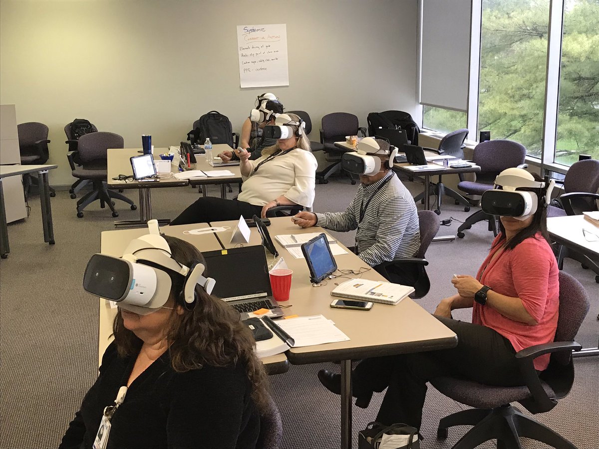 Scott13138104's tweet image. Airport Operations Investigation training using VR technology. Student with their final exam @weareunited @MikeHannaUAL @JMRoitman @stop_mk @JTeragawachi #whyIloveAO