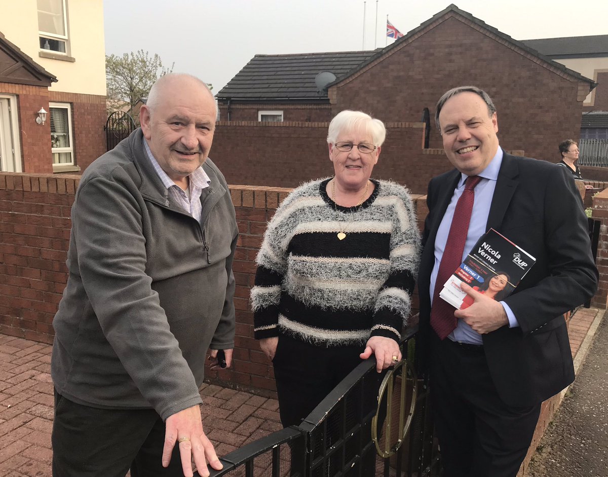 BrianKingston's tweet photo. Calling with folk of all ages in Woodvale this evening with Nicola Verner, William Humphrey & Nigel Dodds - a great response as always! #TeamDUP #StrengthToDeliver #DUP123 https://t.co/z3KGlGXyji