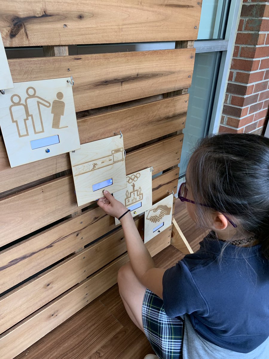 AMTRutledge's tweet photo. HMW curate a museum that invokes empathy? So proud of our G3 students’ amazing social justice projects #mvpschool https://t.co/ELMiFNgmml