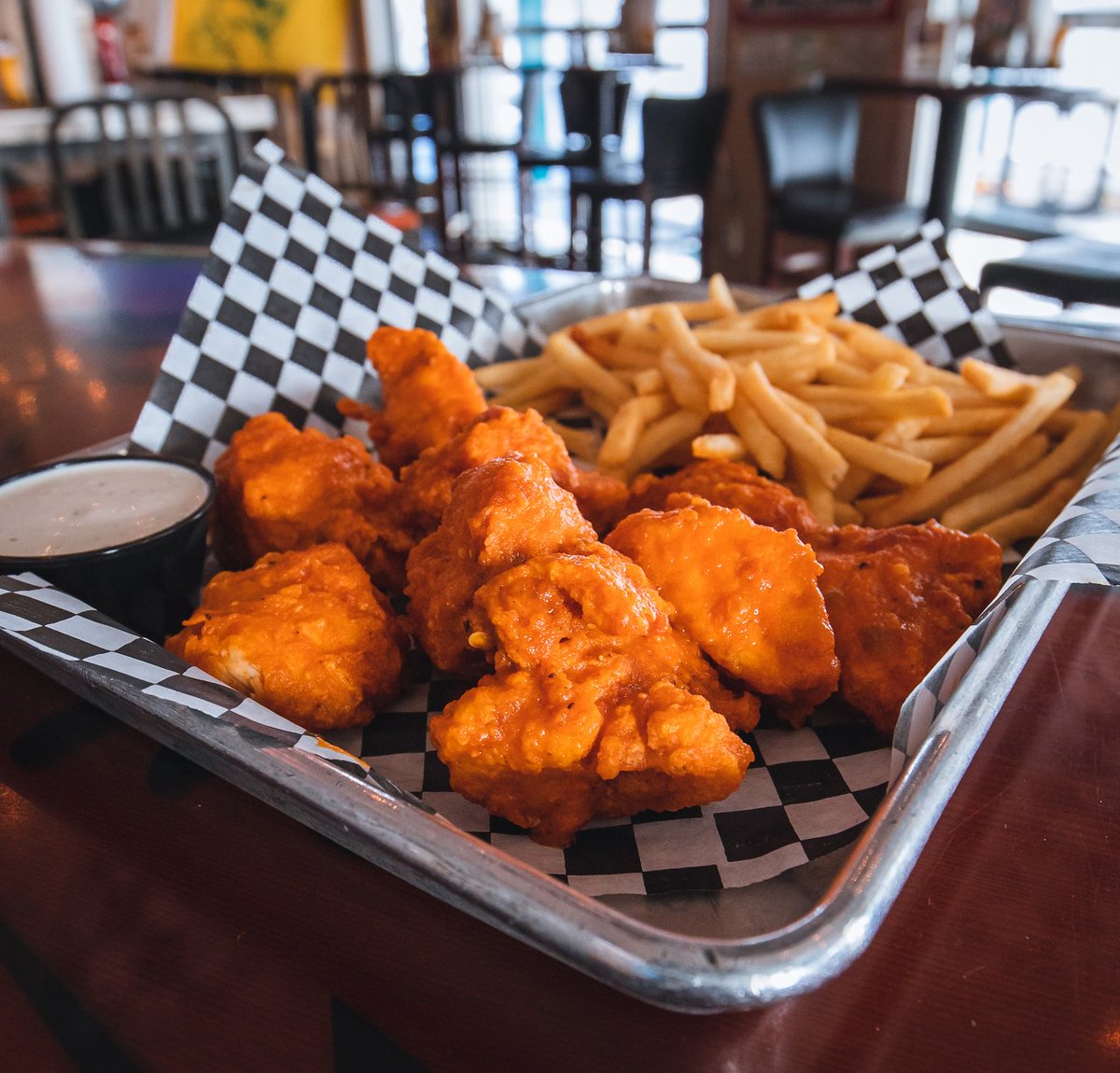 SickiesGarageSF's tweet photo. ALL 👏YOU👏CAN👏EAT👏BONELESS👏WINGS...every Thursday. #ThrowEmBackThursday https://t.co/pHpRxJNRvK