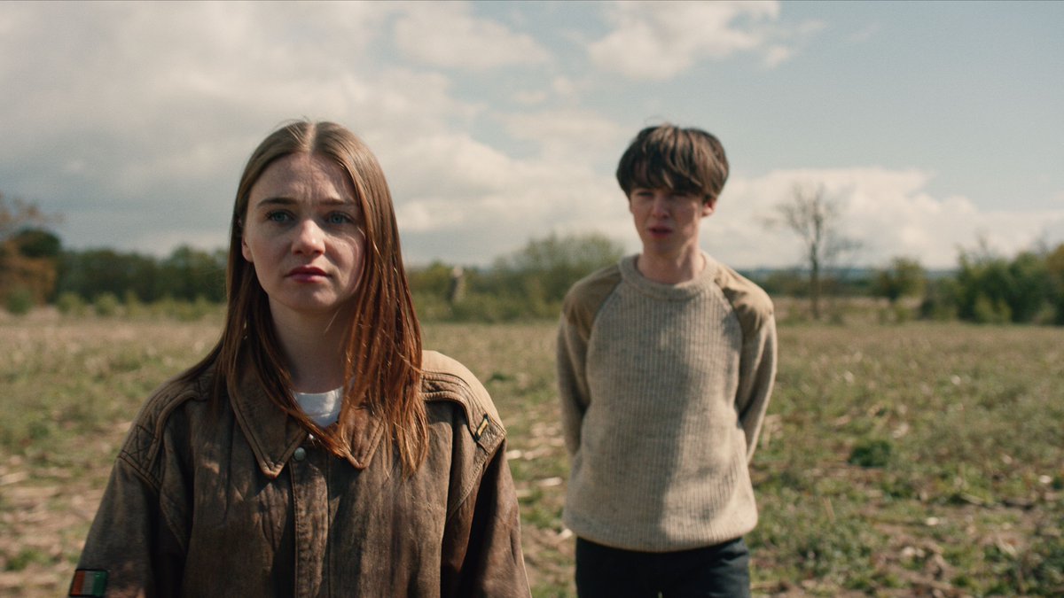 PeabodyAwards's tweet photo. A wonderfully unorthodox coming-of-age story, #TheEndOfTheFxxxingWorld (aka @TEOTFW) on @Netflix, wins a #Peabody Award for capturing the confusion of adolescence with intelligence and depth. https://t.co/M7hdN8Ncgm https://t.co/LVKjXfCeaL
