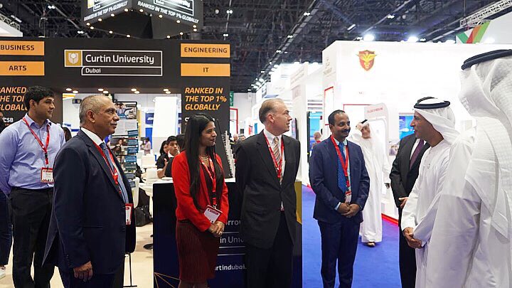Guest of Honour, Dr. Abdulla Al Karam, Chairman of the Board of Directors and Director General of the Knowledge and Human Development Authority (KHDA) <a href="/KHDA/">KHDA | هيئة المعرفة والتنمية البشرية بدبي</a> welcomed by Co-Founder and Vice Chairman Mr Rakesh Wahi and Senior Executives at <a href="/getex1/">GETEX</a> 2019.
 #Dubai #Education