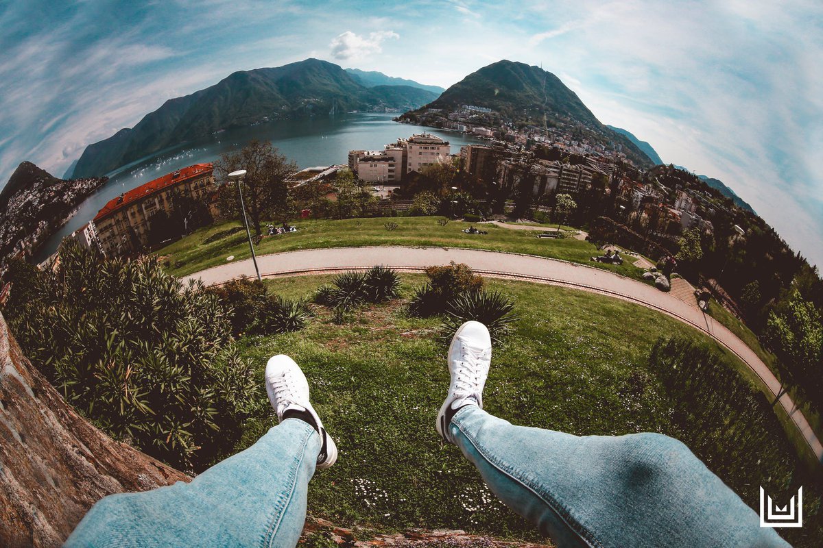 #HealthTip- Get movin’! 〰

Movement creates #endorphins, which are brain chemicals that interact with opiate receptors in the brain, lessening pain and improving overall wellbeing. Embrace an active lifestyle and start doing things you enjoy again 👉 buff.ly/2Ko1950