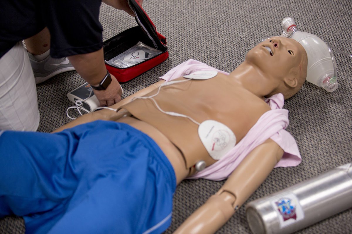 SawtoothEMI's tweet photo. Do you need your CPR/AED certification? Sign up for our April 27th Heartsaver First Aid CPR/AED course here: https://t.co/JL5Wmk4VOv https://t.co/hh46nin1BK