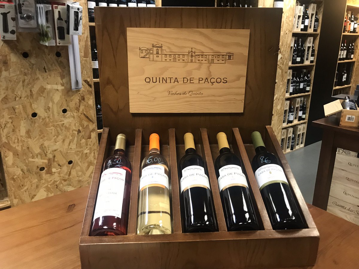 Quinta_de_Pacos's tweet photo. A good choice for Easter #wine #vinhoverde #vinhoregionalminho #portugal #quintadepacos #loureiro #arinto #fernaopires #rosé #vinhao #sousao https://t.co/5rSTGWqi7U