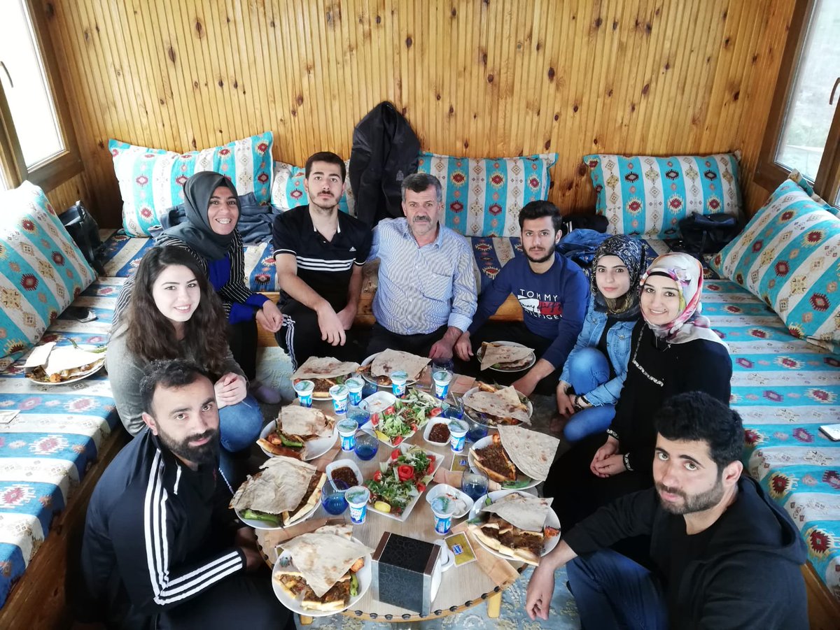 musagozkaman's tweet photo. KYK Masa Tenisi Turnuvasında KYK Muş İl Müdürlüğüne misafirperverliginden ötürü şükranlarımı sunarım . @Emrullah__Guler https://t.co/yr8xj8EW6z