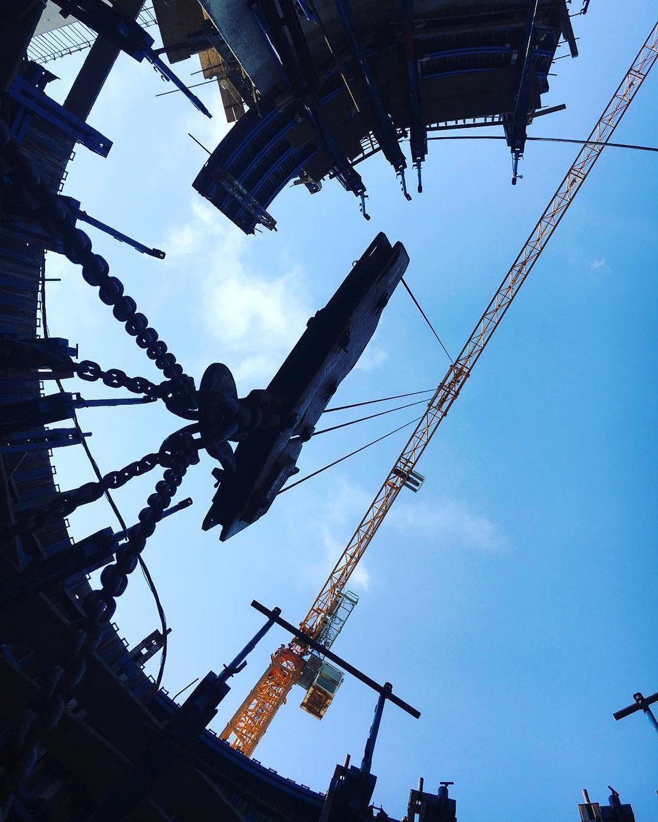 awrf's tweet photo. Sometimes you have to change your perspective!
📸: @Unitedtowercranes
#cranepic #crane https://t.co/TMv25453EQ