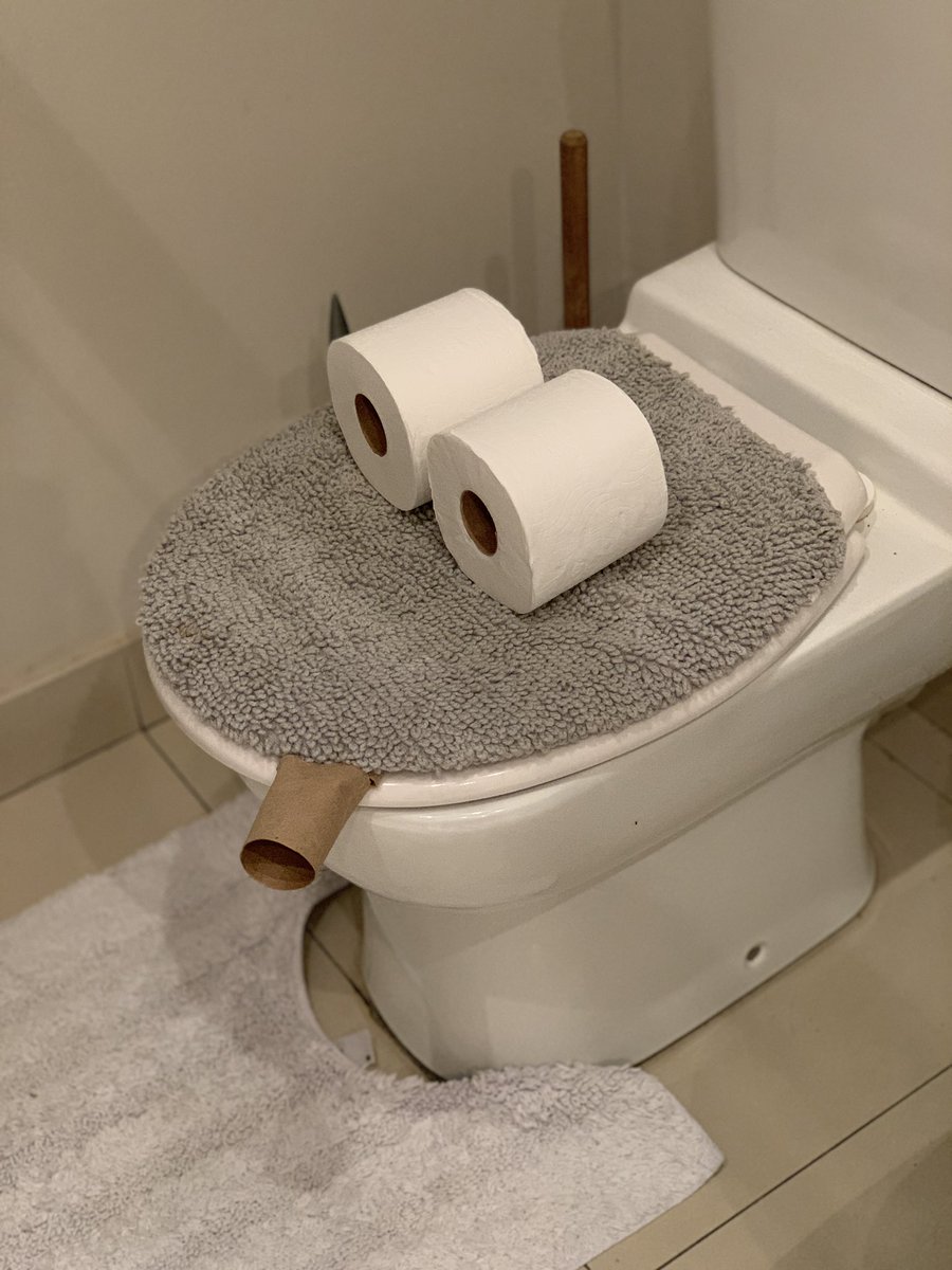 aishapandor's tweet photo. My daughter called me into the bathroom for an “emergency” only for me to find this. These kids don’t respect my time 🙄 https://t.co/l2oZCxVhRw