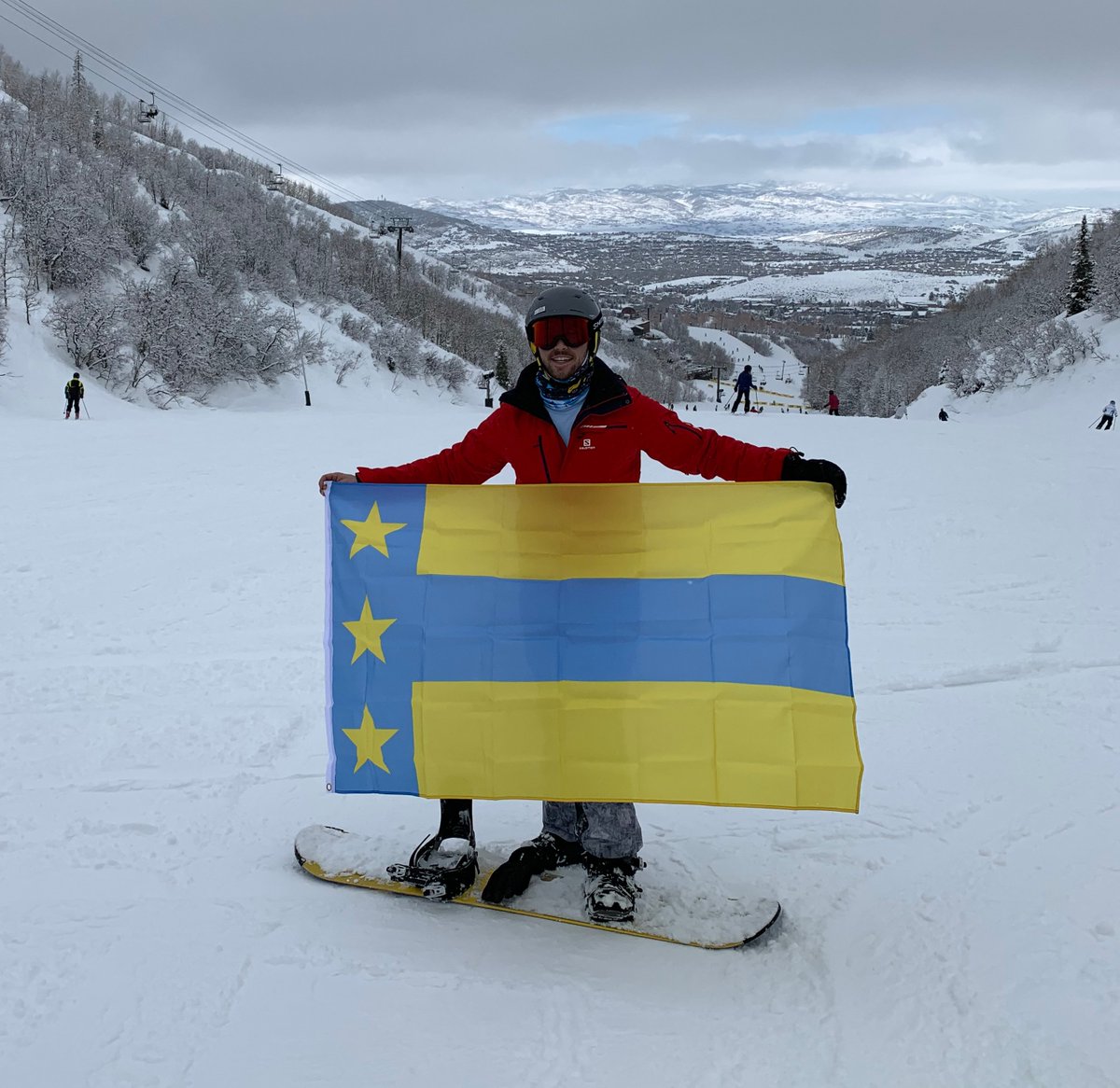 Happy #FlagFriday from Middle Tennessee State brother Whitley Duncan during his trip to Park City, Utah!