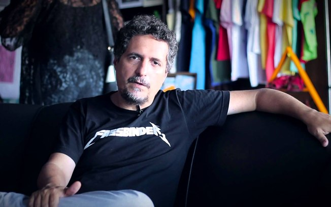 iggente's tweet photo. Kleber Mendonça Filho terá que devolver R$2,2 milhões ao Governo por filme. A Secretaria Especial de Cultura argumenta que "O som ao redor" excedeu orçamento aprovado > https://t.co/Nb8Tp7GQtx
#iGGente #KleberMendonçaFilho #Filmes #OSomAoRedor https://t.co/zdt3kMKboI