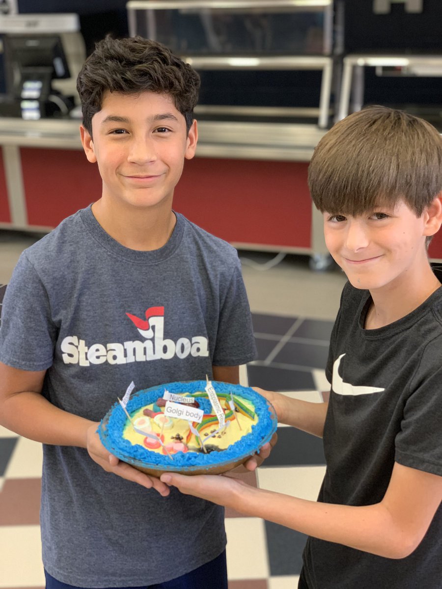 mrs_king6's tweet photo. So many awesome #ediblecell projects turned in today. The kids loved then &amp; we loved seeing their creative sides! @Deretchin https://t.co/LyqoHWhHtP
