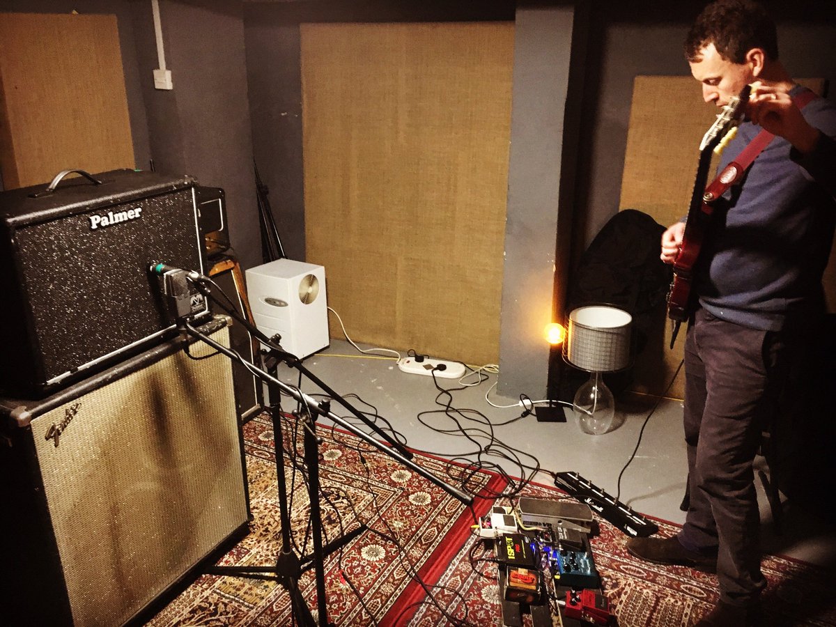 Fliesarespies's tweet photo. Day Seven - Heavy guitars...
#albumthree #postrock #instrumental @NWfARecords https://t.co/j63TgWEAV8