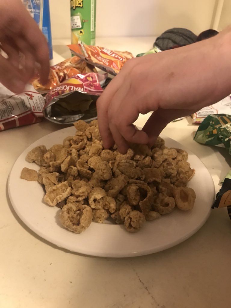 sacdft's tweet photo. @UKParliament knows how to plate a pork scratching. Hangover from the David Cameron days. https://t.co/4H5sZFAgo7