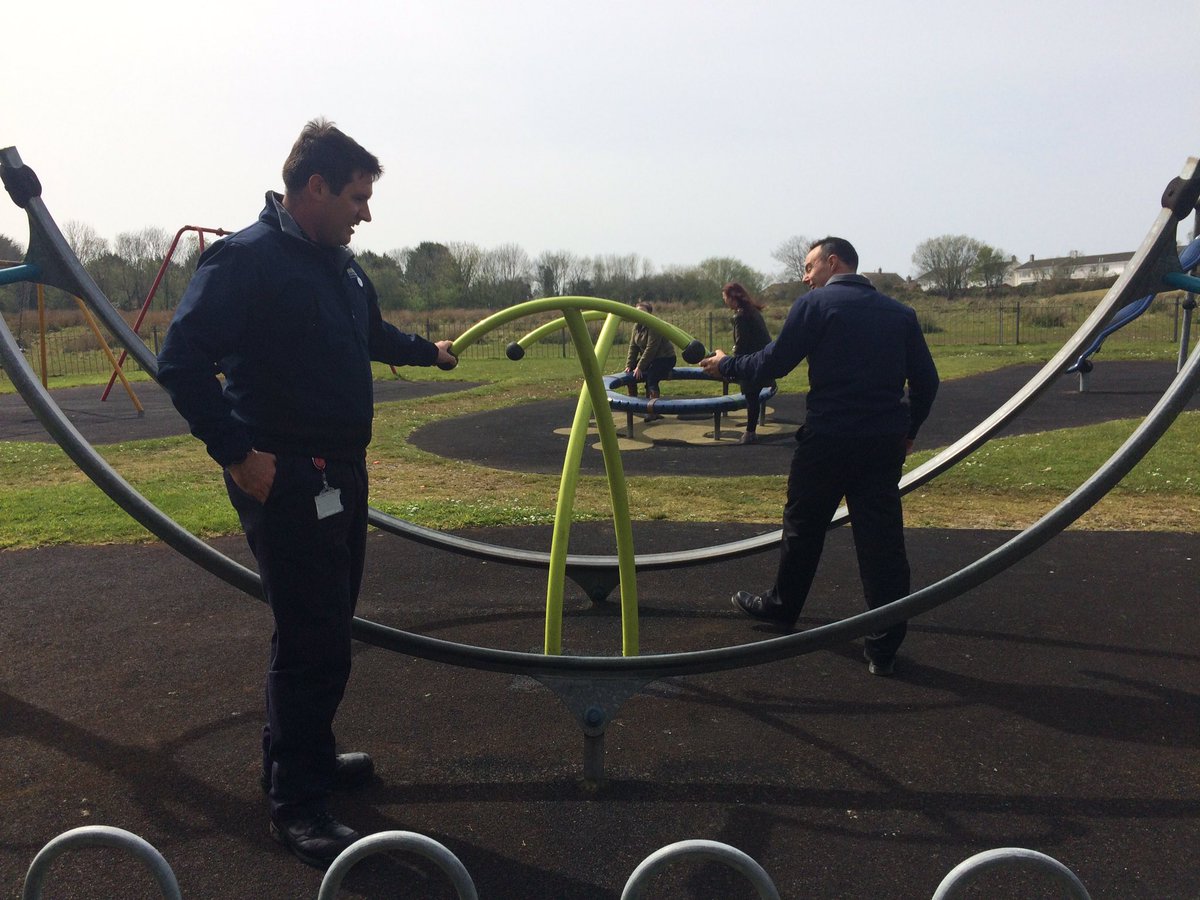 What an incredible day. Brand new Community Engagement Equality &amp; Diversity well🐝ing initiative called BeeMindful was launched by one of <a href="/CornwallFRS/">Cornwall Fire and Rescue Service</a> amazing technical specialist support officers’ Emma. Love our fab #people <a href="/mindbluelight/">Mind Blue Light</a> <a href="/TimetoChange/">Time to Change</a> <a href="/fire_health/">Fire Service Mental Health</a> Proper Job 👍