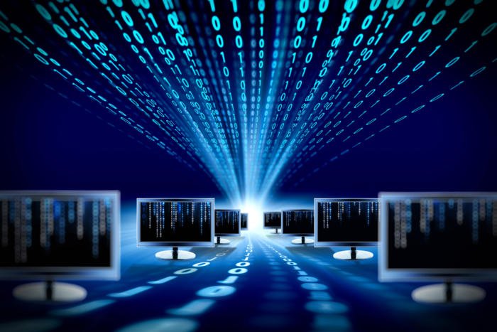 ElanKling's tweet photo. 10 things CIOs must absolutely know about their #software: https://t.co/pvy4UKeHip https://t.co/Mc5WLnL2Qo