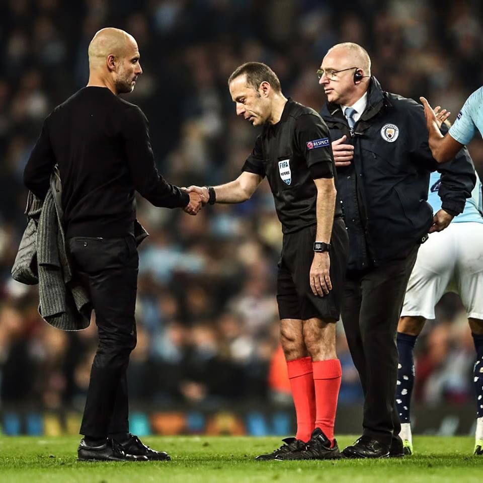 “Felicitaciones a Tottenham. Estoy a favor del fútbol justo, el árbitro tiene que ser ayudado. Un fuera de juego es un fuera de juego. No puedes decir nada. El deporte se vuelve más justo con el VAR, eso es lo que importa". - Pep Guardiola

Siempre un caballero. ¡RESPECT! 👏🏻