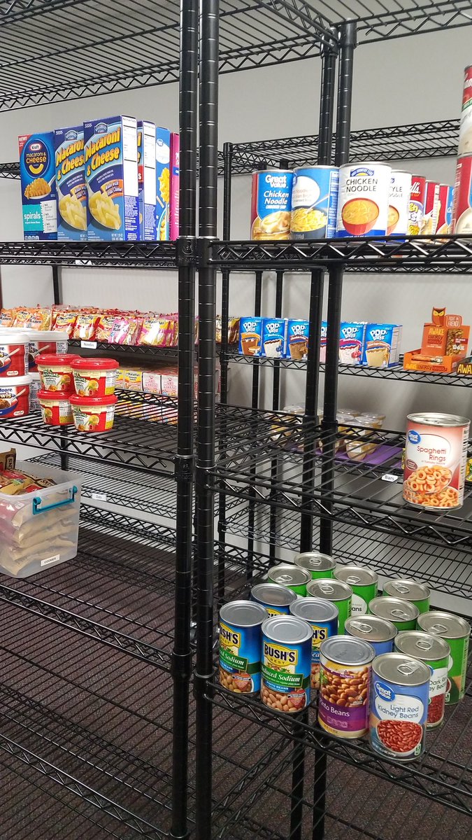 s_harrings's tweet photo. The Tarleton Food Pantry just got a food shipment in from our friends at Sodexo! 🤗 If you or someone you know is experiencing food insecurity, we have you covered! 

@TarletonSOCW @realsocialwork #tarletonserves #tarletonservice https://t.co/dDth8jHORJ