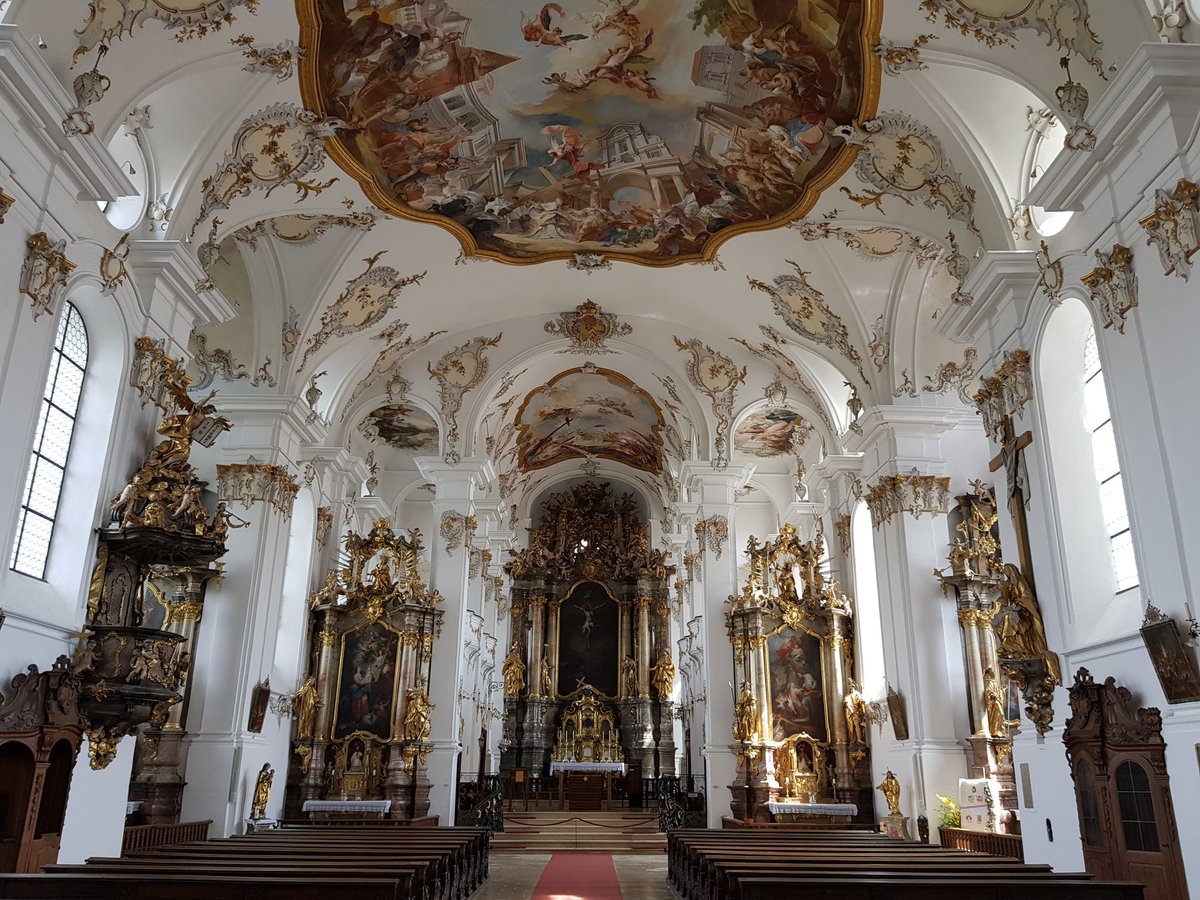 OblOSB2017's tweet photo. Wallfahrtskirche Heilig Kreuz in Bergen https://t.co/76xGSDG0TM