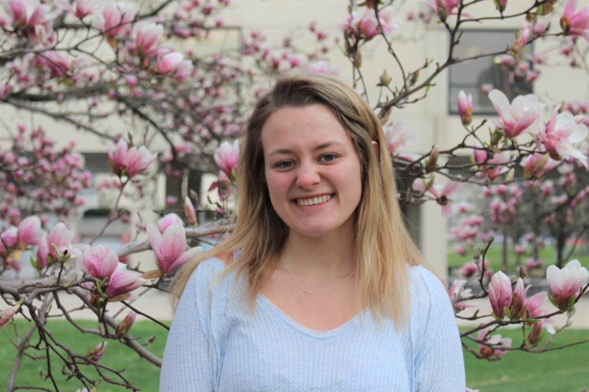 IUIONeill's tweet photo. We're so grateful to have student employees like Abby Klippel! This Management major says she wanted to work for OโNeill because she wanted to share her knowledge of campus and help students. #TeamONeill puts our students first! #NationalStudentEmployeeAppreciationWeek #NSEAW https://t.co/ewz55PRChI