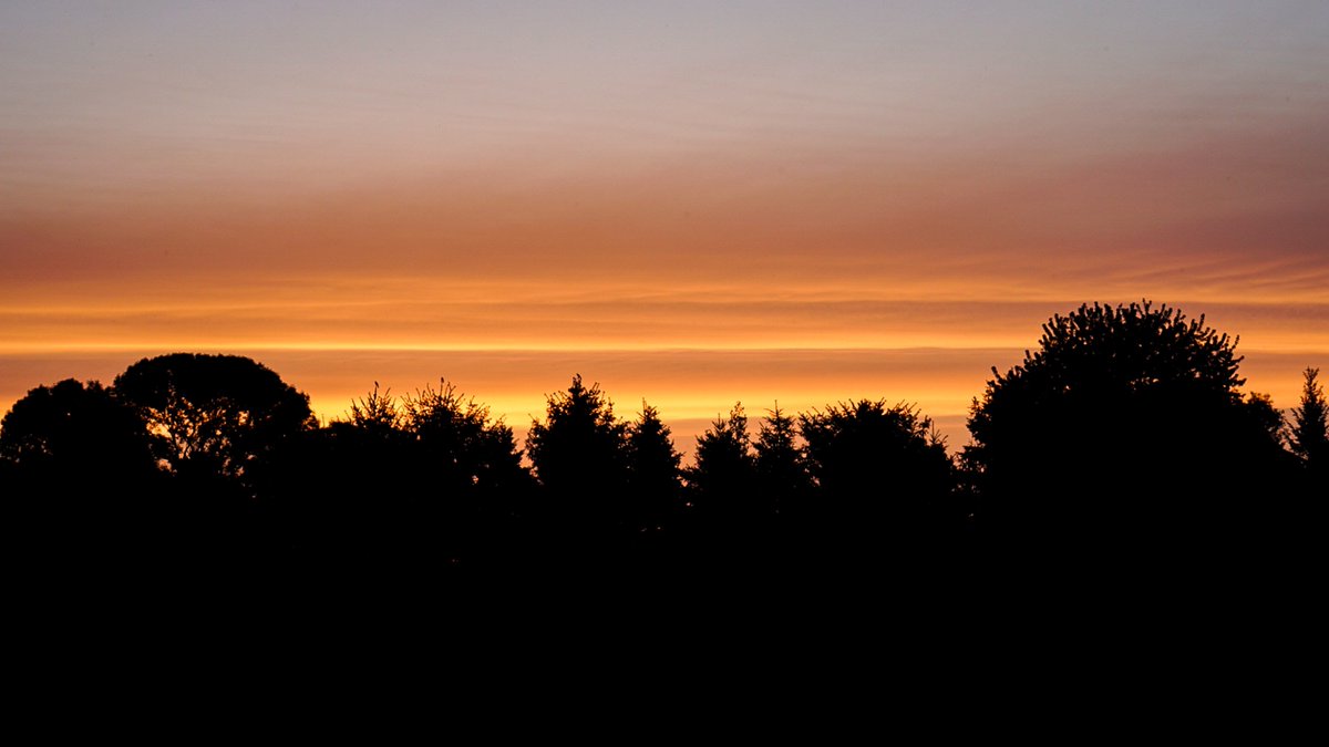 dougsundin's tweet photo. I #photographed this #sunrise on #May 23rd, 2018. #oshkosh #wi #wisconsin #park #throwbackthursday https://t.co/Nvf3gYCavs