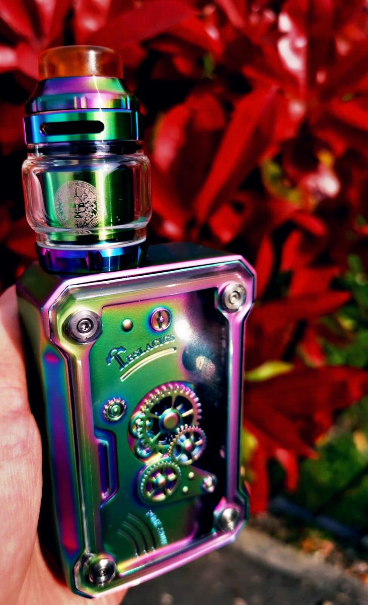 nunkymuts's tweet image. Received these two beauties today
#vapemail #geekvape #ZeusX #rainbow