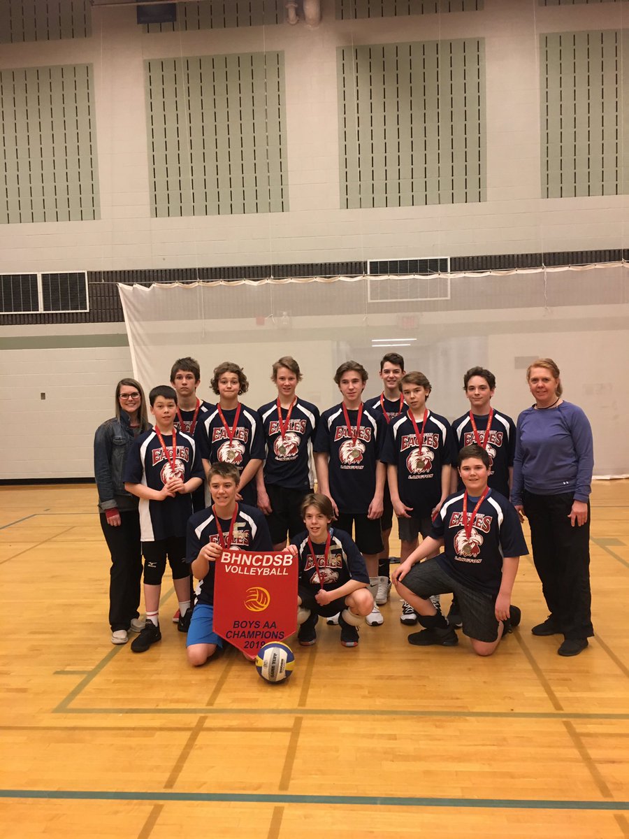 VanDaeleTodt's tweet photo. Amazing display of dedication, teamwork and positivity by the boys volleyball team! Way to go! @shcslangton https://t.co/7Tds0tGxwN