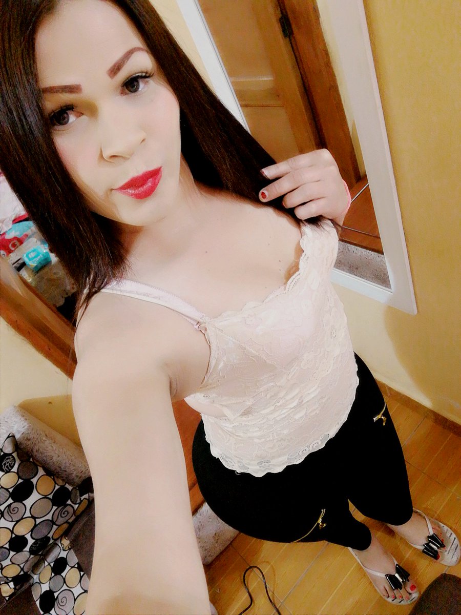 Michell40670654's tweet photo. @PrepagosTransEc mañana por primera vez en Sto Domingo femenina #transprepagos Michell diosa sexual #femenina https://t.co/6HioVIh3gu