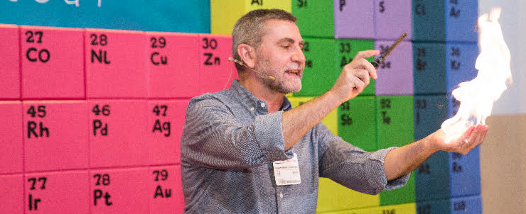 Charla del sábado 4 de mayo: “Nuestra tabla periódica” mecyt.wordpress.com/2019/04/18/cha…