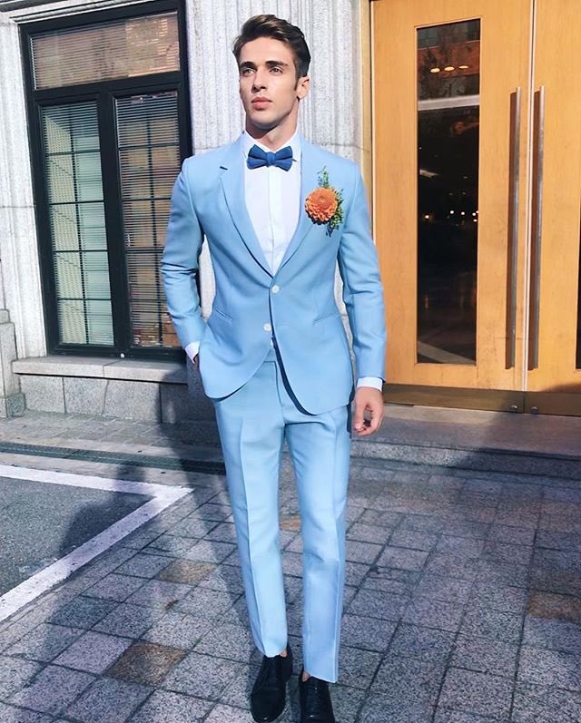 É com muita pena minha que não poderei comparecer na festa (eu acho) mas só quero dizer que sairá da minha menina, um pilas.  #GRPHB