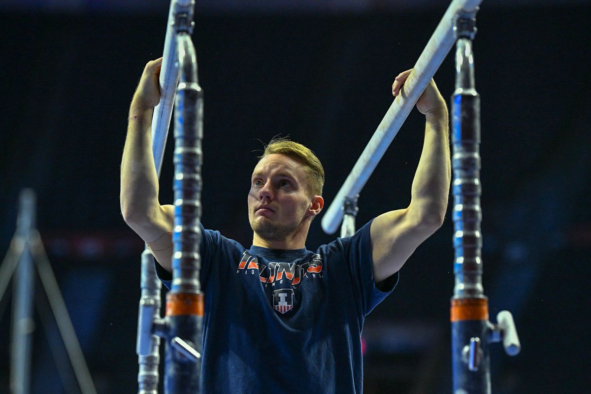IlliniMGym tweet picture