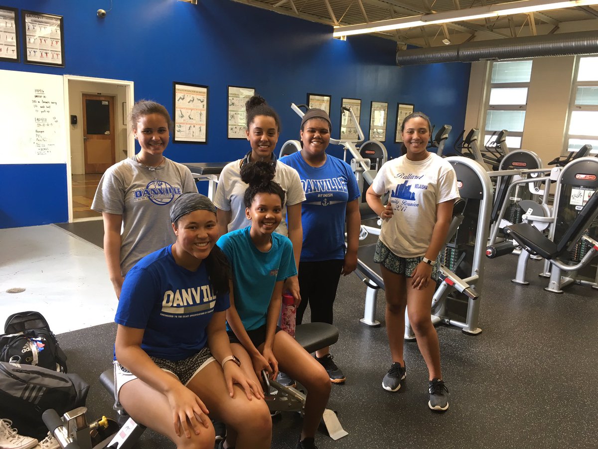 danville_ads_vb's tweet photo. Coming this fall to a gym near you! 🎥🍿💙⚓️🏐 #LadyAds #Strength #SpringConditioning #WorkoutLikeASuperHero #Thor #TheStrengthOfAsgard https://t.co/vq14MaMxa1