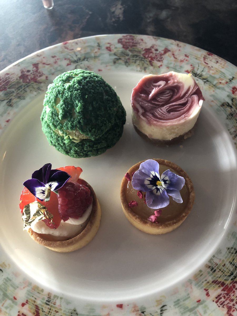 ChronSallie tweet media