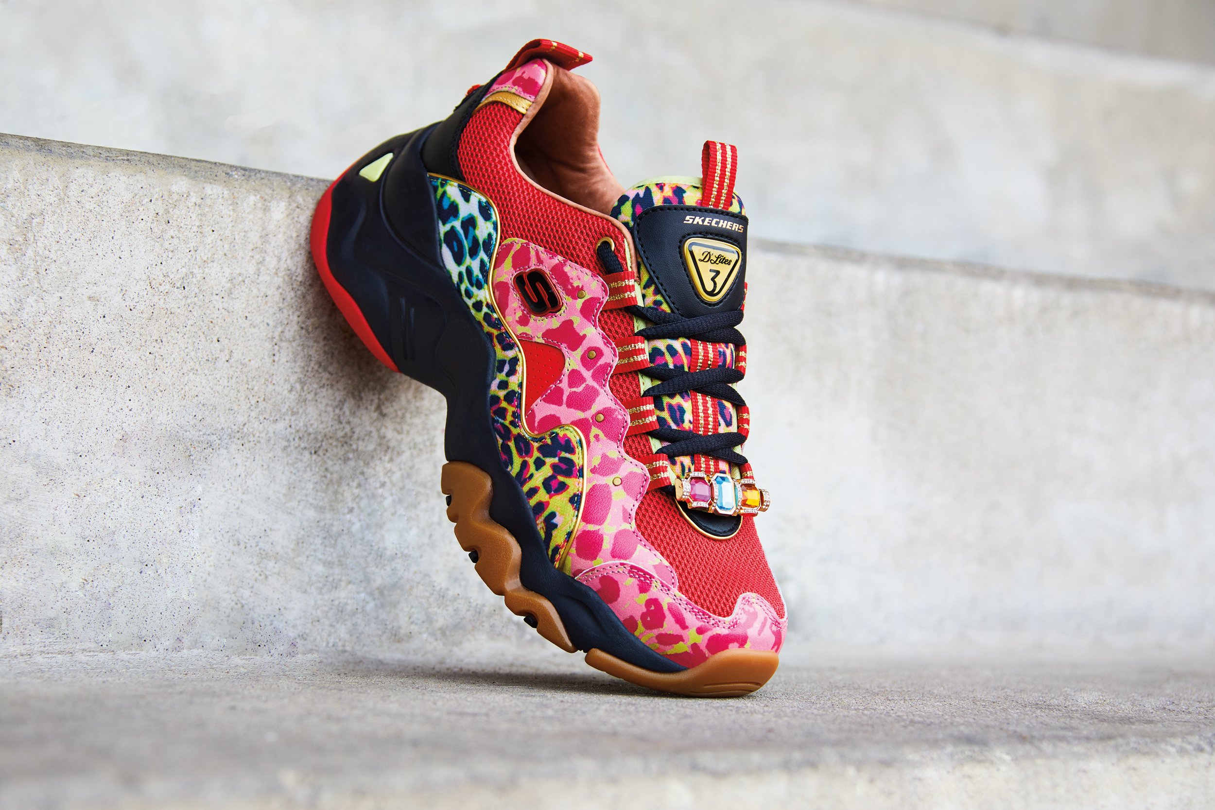 SKECHERS USA on X: "Limited Edition Alert! 🚨 @skechers - Limited Edition D'Lites Capsule Collection! Find them in select Skechers stores NY, SF, MIA &amp; LV. Read all about