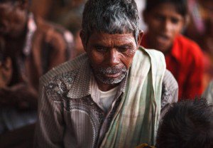 _lumenlife's tweet photo. Food deprivation, beatings and jail: Christians suffer in #India as villagers turn against Christian converts. #Persecution #IndiaPersecution https://t.co/LOguhaHte8 https://t.co/4B9pq5x9Cp