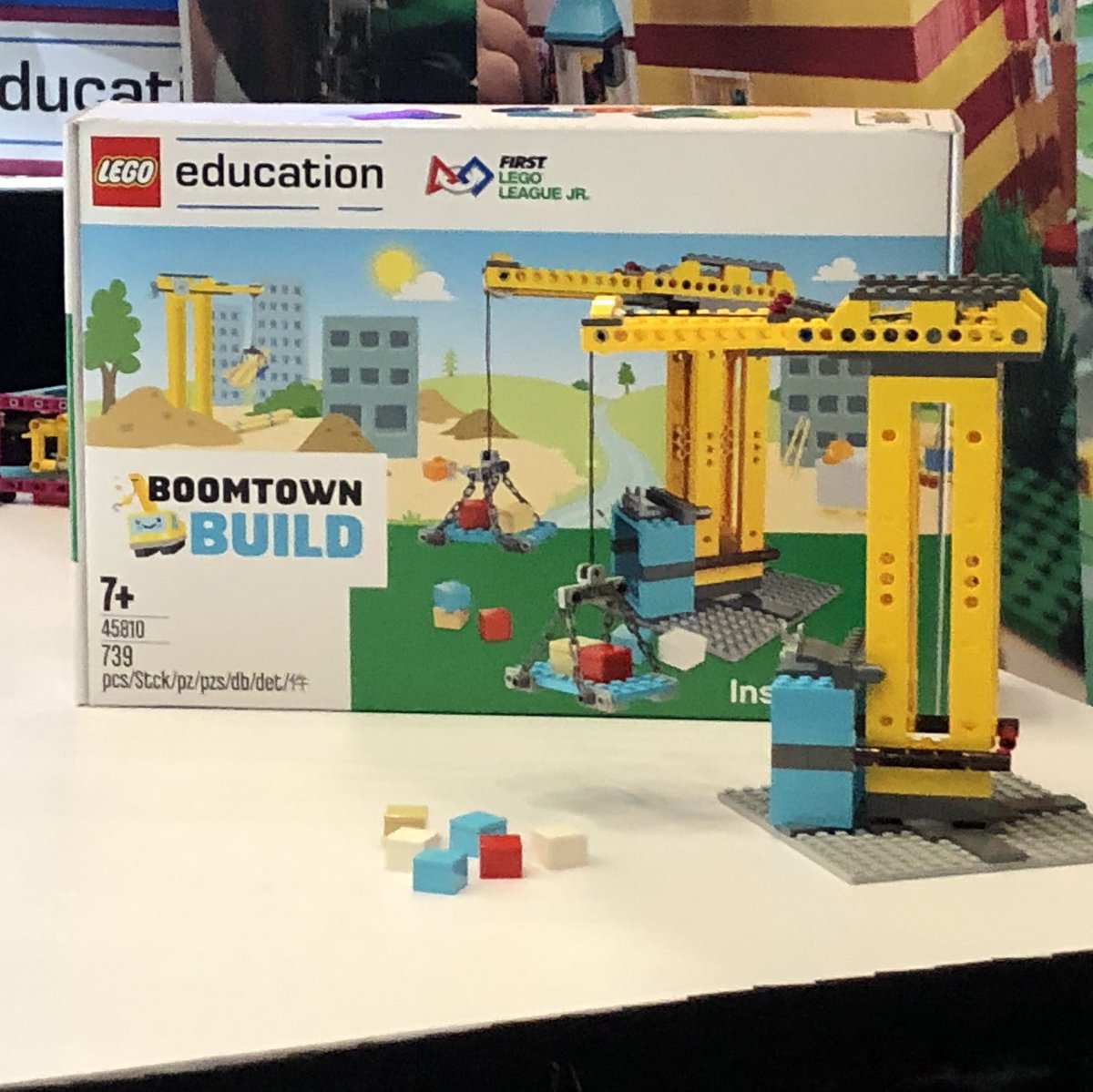 LEGOfoundation's tweet photo. Big reveal of next years @firstlegoleague challenge for the 2019/2020 Season. Next years theme is #CITYSHAPER. #BOOMTOWNBUILD #FIRSTChamp https://t.co/YBmZ2x0TAu