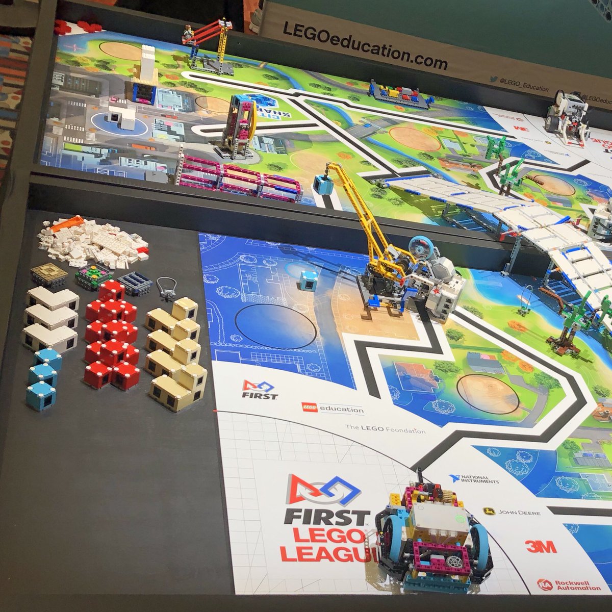 LEGOfoundation's tweet photo. Big reveal of next years @firstlegoleague challenge for the 2019/2020 Season. Next years theme is #CITYSHAPER. #BOOMTOWNBUILD #FIRSTChamp https://t.co/YBmZ2x0TAu