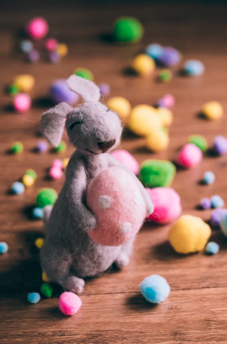 All of the staff and volunteers at Hope For Women wish all of you a HAPPY EASTER! Enjoy yourselves and be encouraged with the love of the family and friends who surround you! See you next week - if you're not in a chocolate daze :). I know I will be 🤣🍫🐣🐇