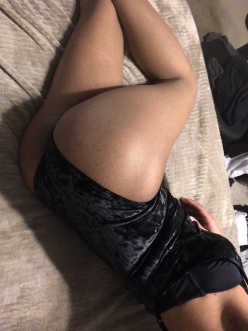 I left you guys hanging!! 😭 So sorry, have a few pics to make it up!! https://t.co/SNikNFRbRM