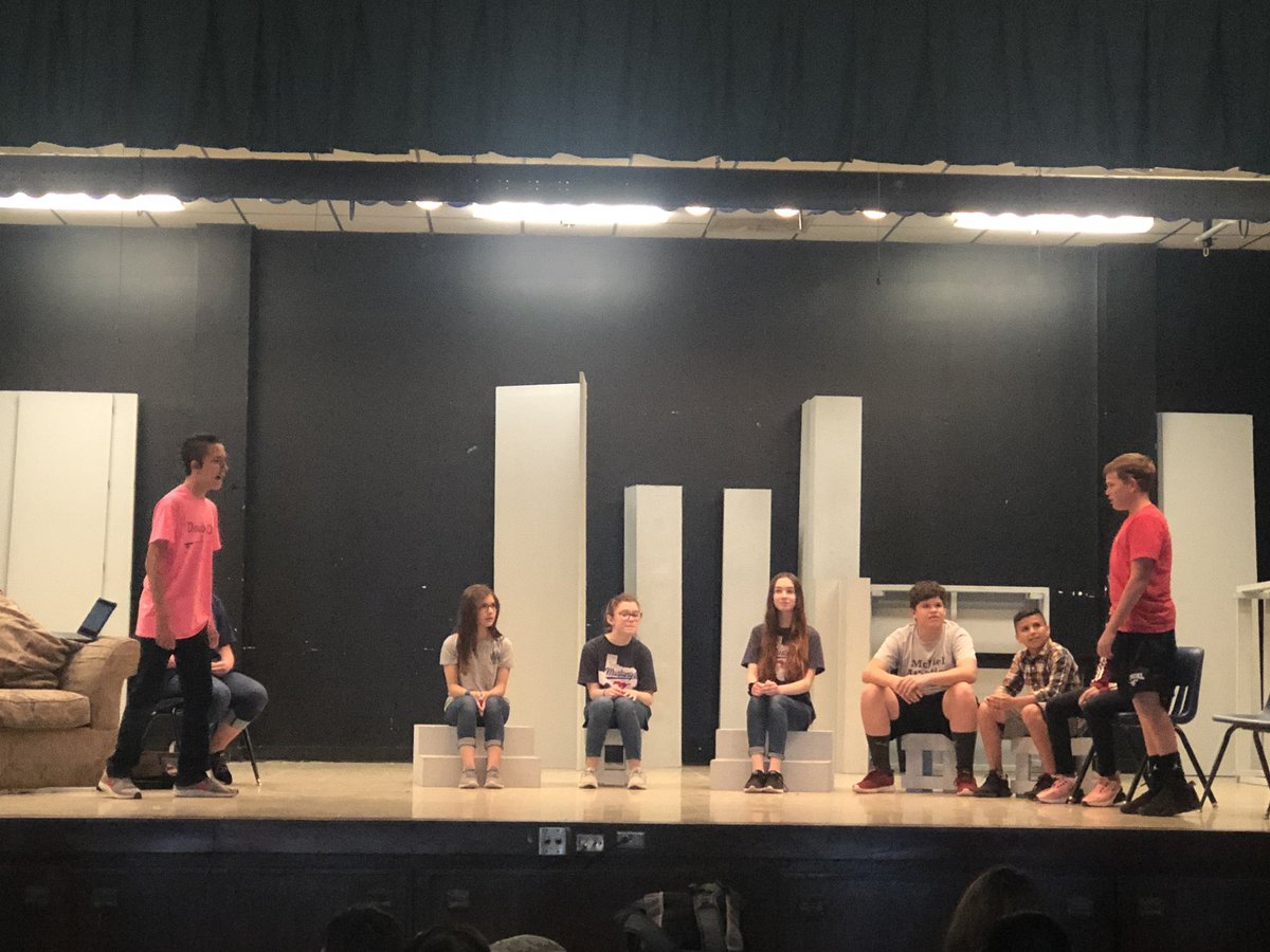 WFISDFineArts's tweet photo. Mrs Wright’s history class teamed up with Mr Jackson’s theatre class to bring history to life! Great example of cross-curricular teaming at McNiel! @Kuhrteous @McNielMS #iamwfisd #betheone @WFISDschools https://t.co/D2G74WOmk4